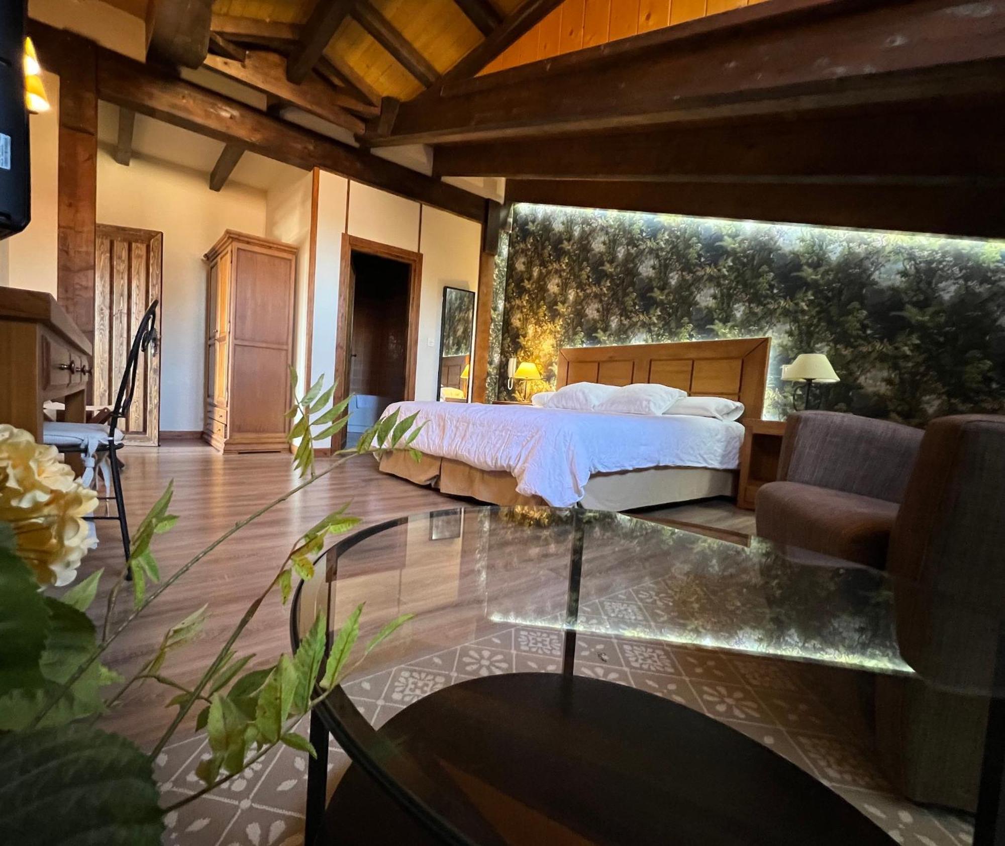 Hotel Rural Restaurante Las Baronas Santa Cruz de la Salceda Eksteriør billede